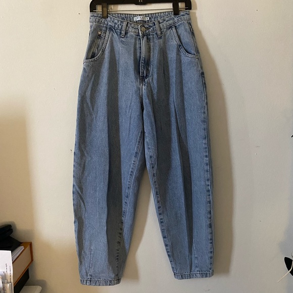 DISSH Balloon Jeans - Picture 4 of 4